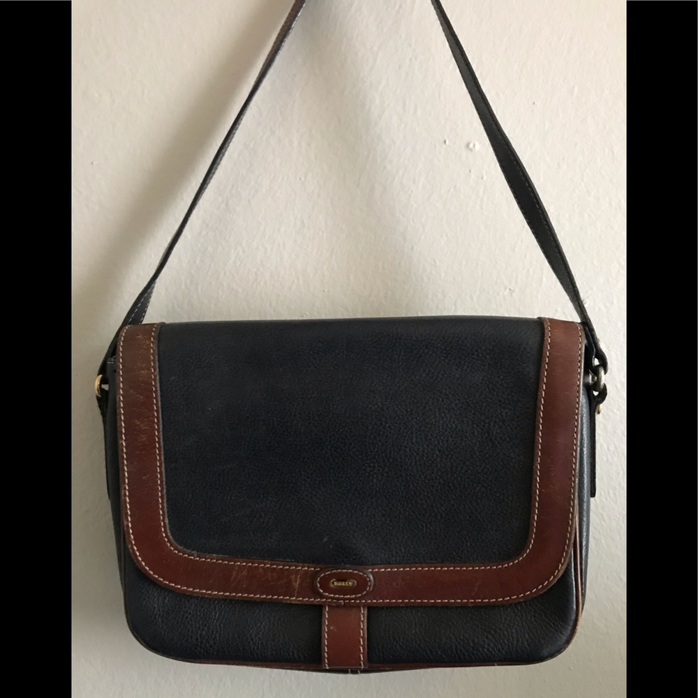 🌟 BALLY leather crossbody bag